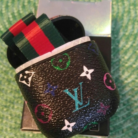 Airpod case - Picture 2 of 4